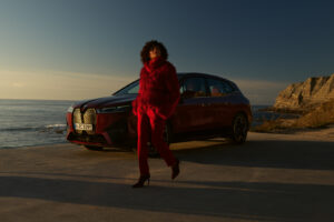 BMW iX Teaser