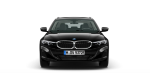 Schwarzer 3er Touring – Eleganz auf vier Rädern, perfekt inszeniert vor einem klaren, weißen Hintergrund.